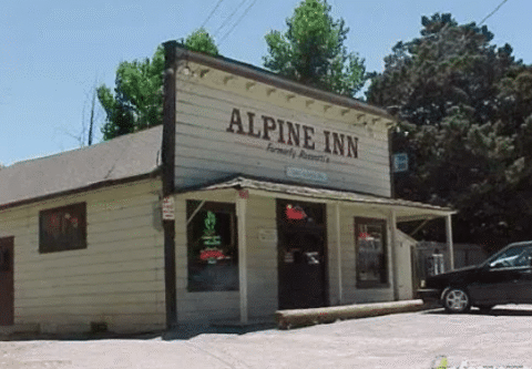 Historic Alpine Inn Beer Garden exterior